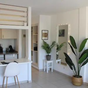 https://pachi-beach-atlantic-garden.in-canary-islands.com